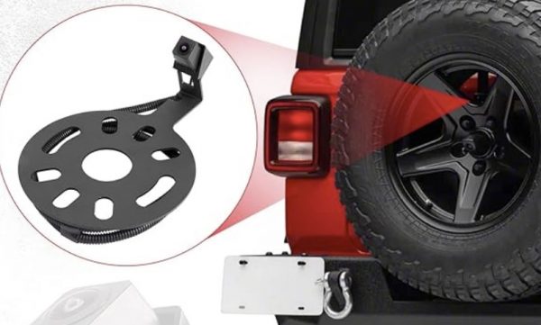 Jeep SUV spare tire camera