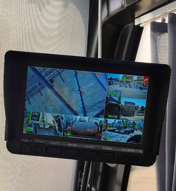 crane camera display