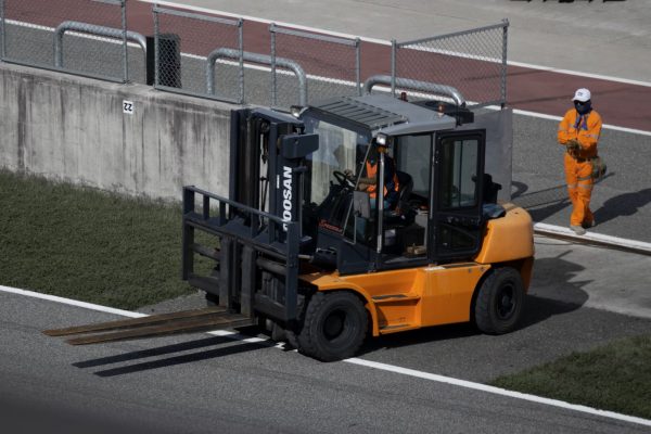 forklift and pedestrians
