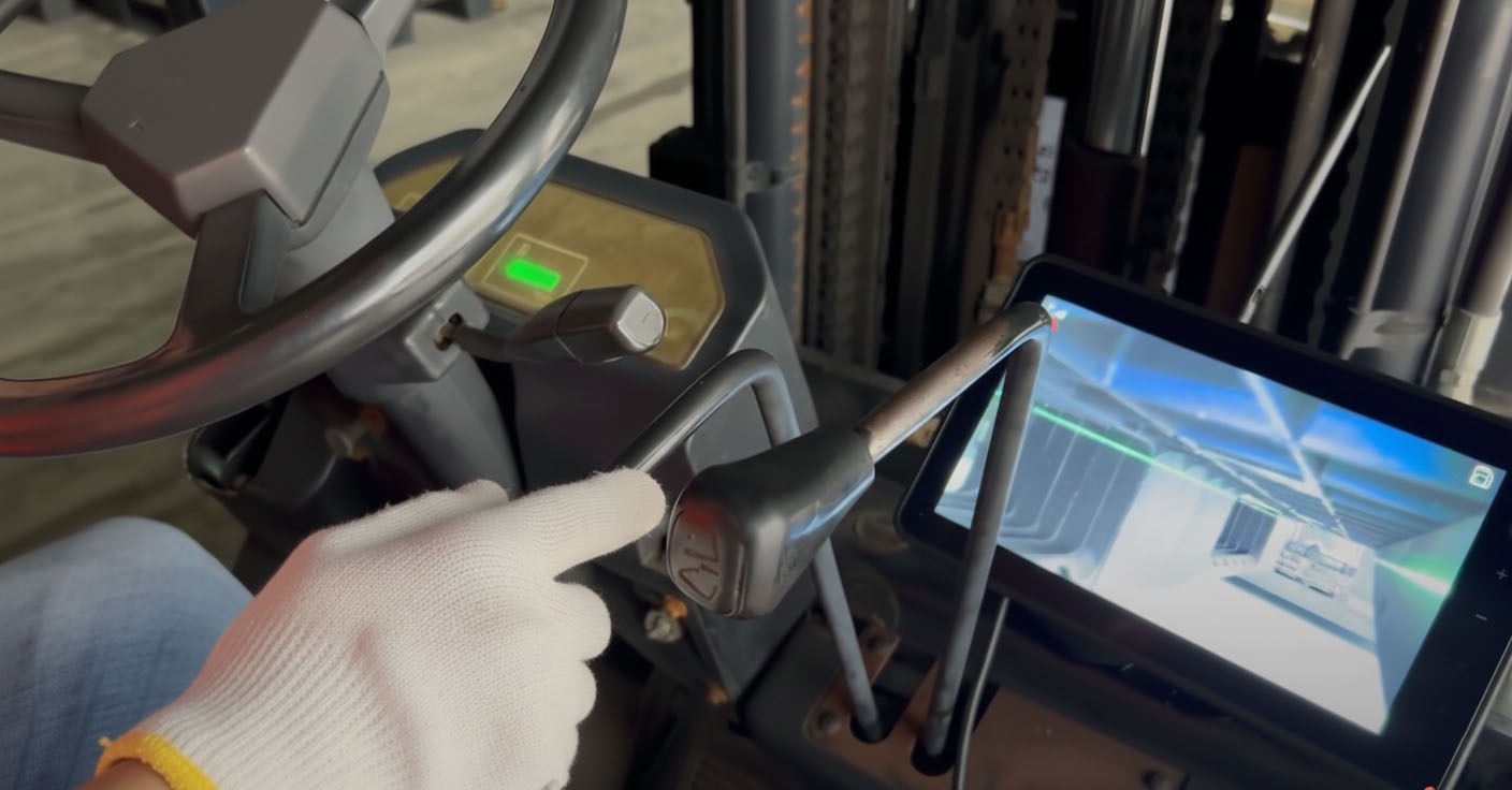 forklift with camera system